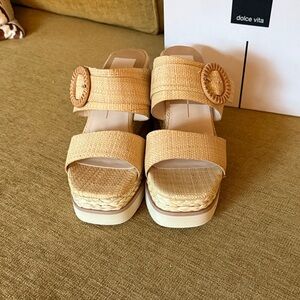 Dolce Vita Lauryn Raffia Platform Sandals Size 9.5